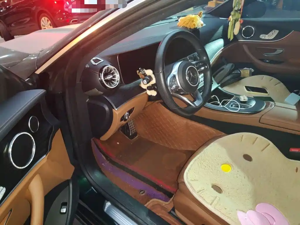 Mercedes-Benz E-Class (Import) — фото 17