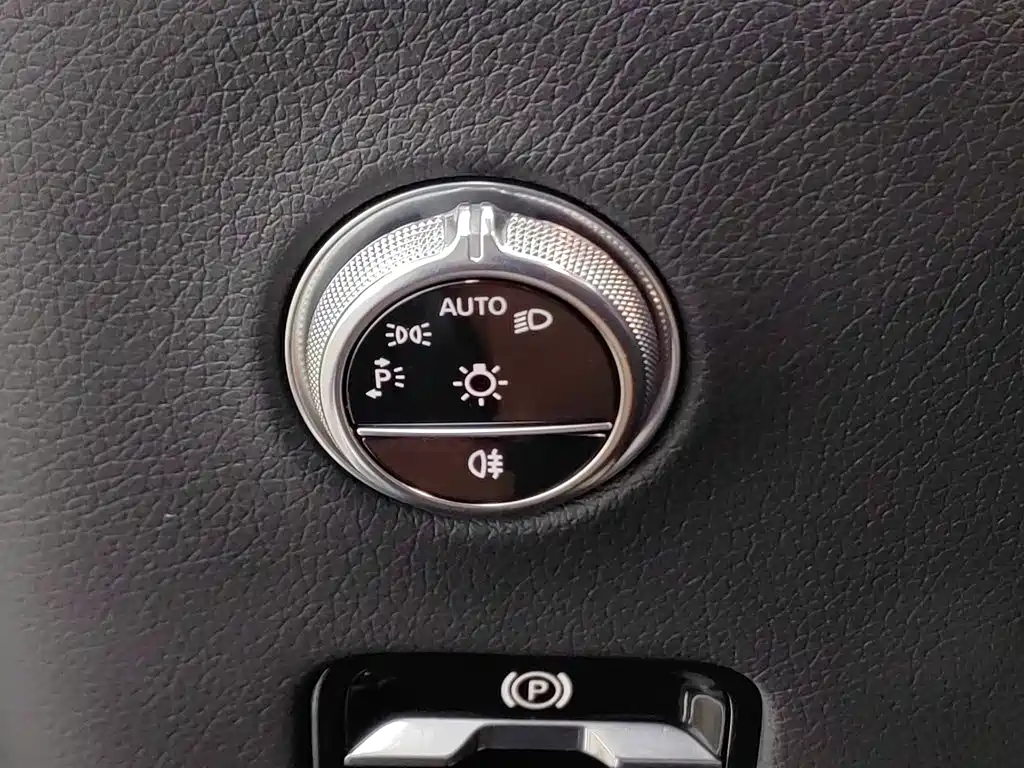 Mercedes-Benz GLC — фото 21