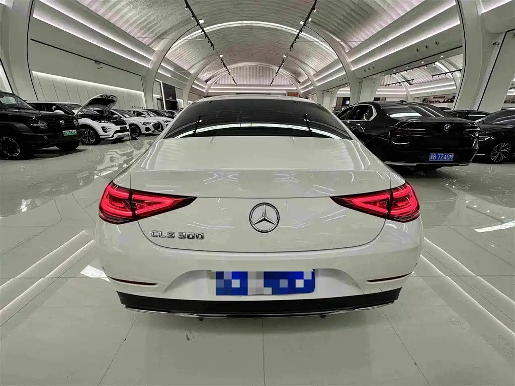Mercedes-Benz CLS — фото 4