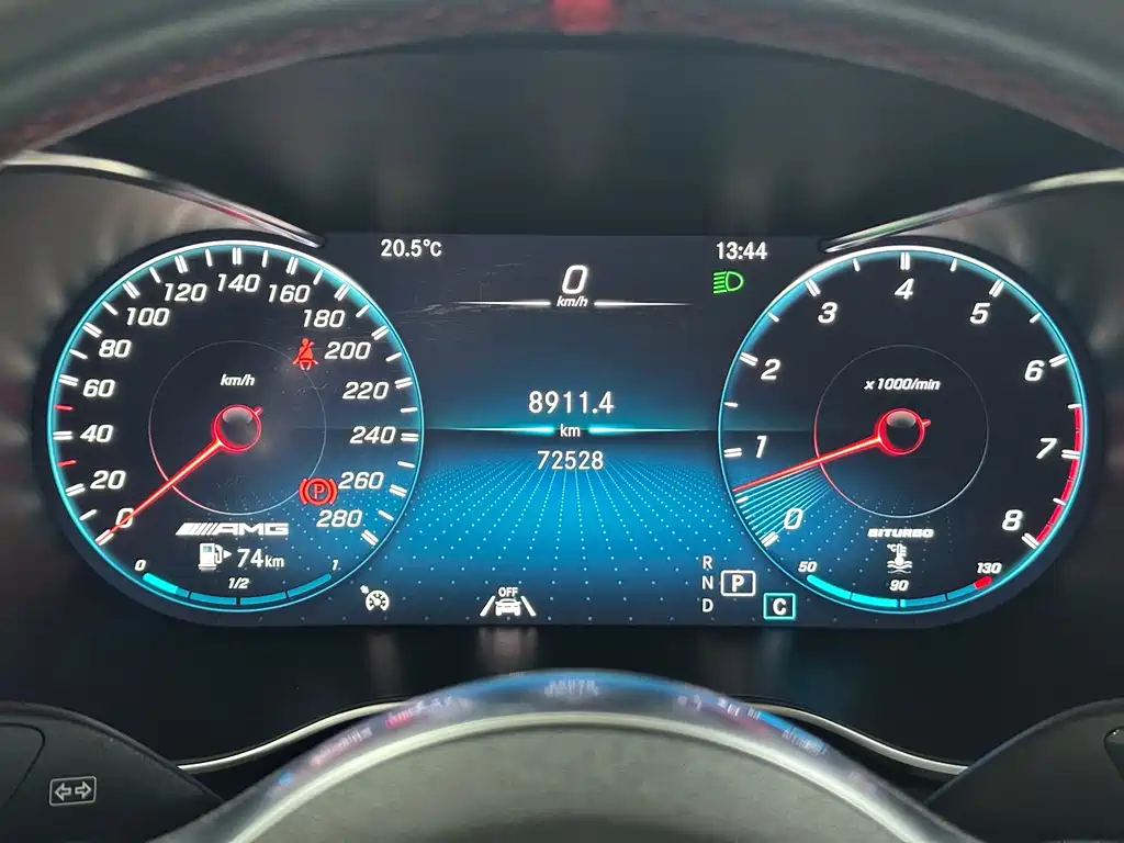 Mercedes-Benz GLC AMG — фото 19