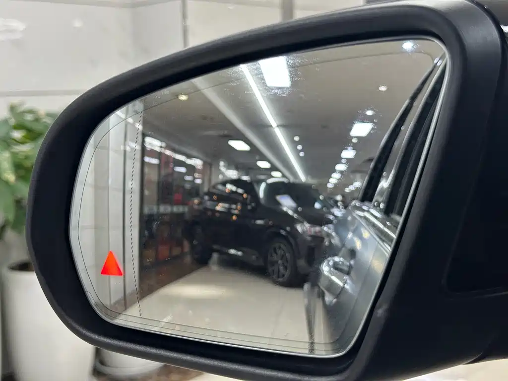 Mercedes-Benz GLC AMG — фото 21