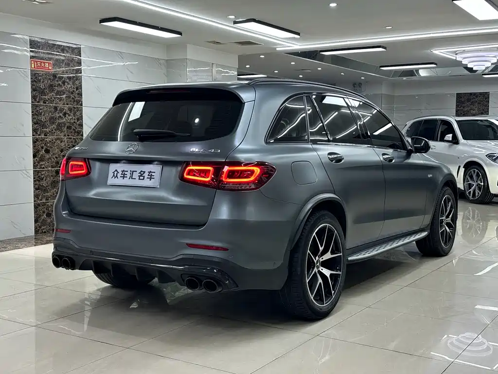 Mercedes-Benz GLC AMG — фото 6