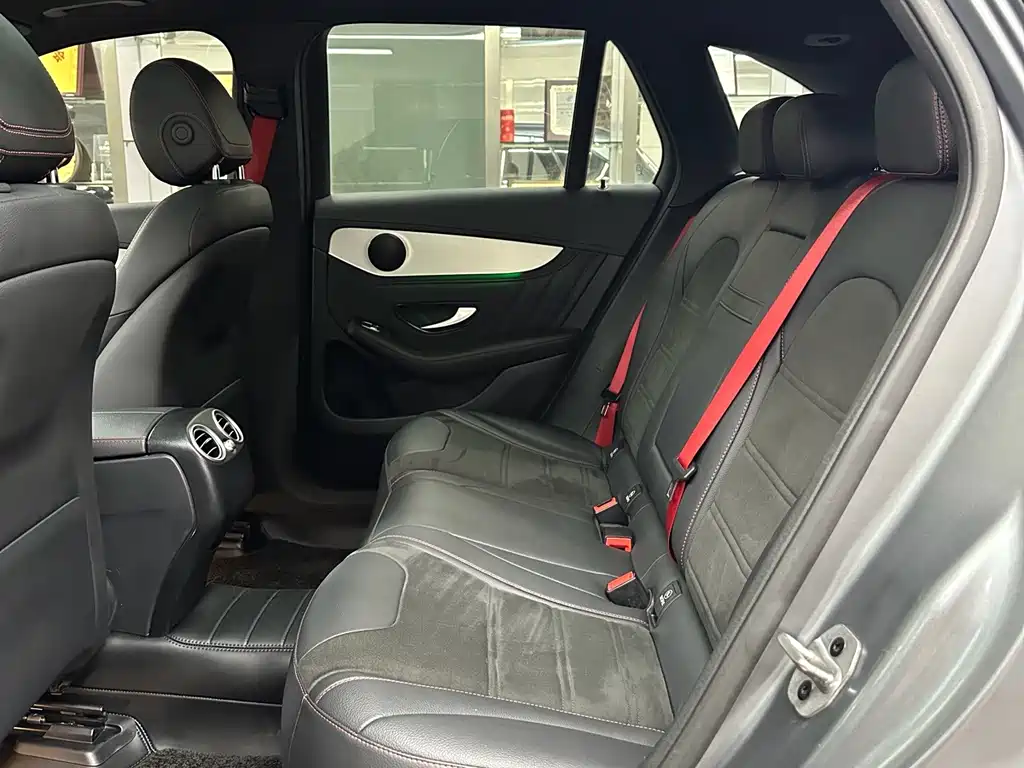 Mercedes-Benz GLC AMG — фото 8