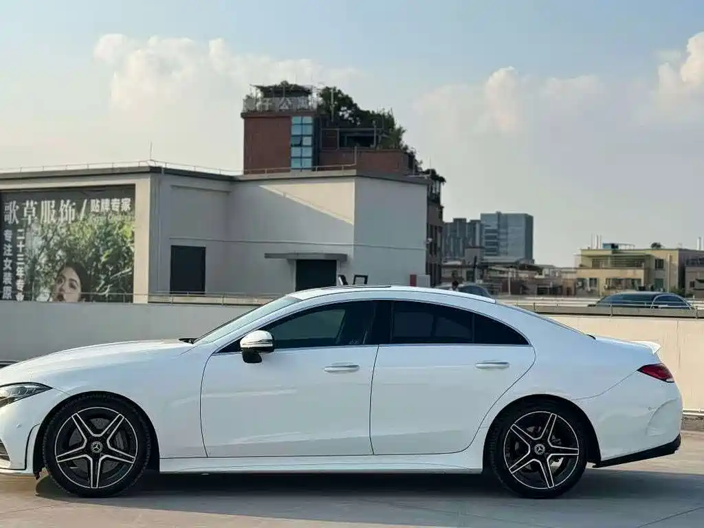 Mercedes-Benz CLS — фото 5