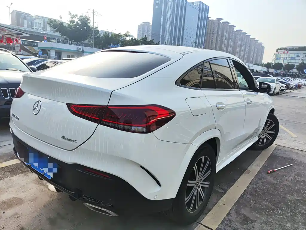 Mercedes-Benz GLE Coupe — фото 7