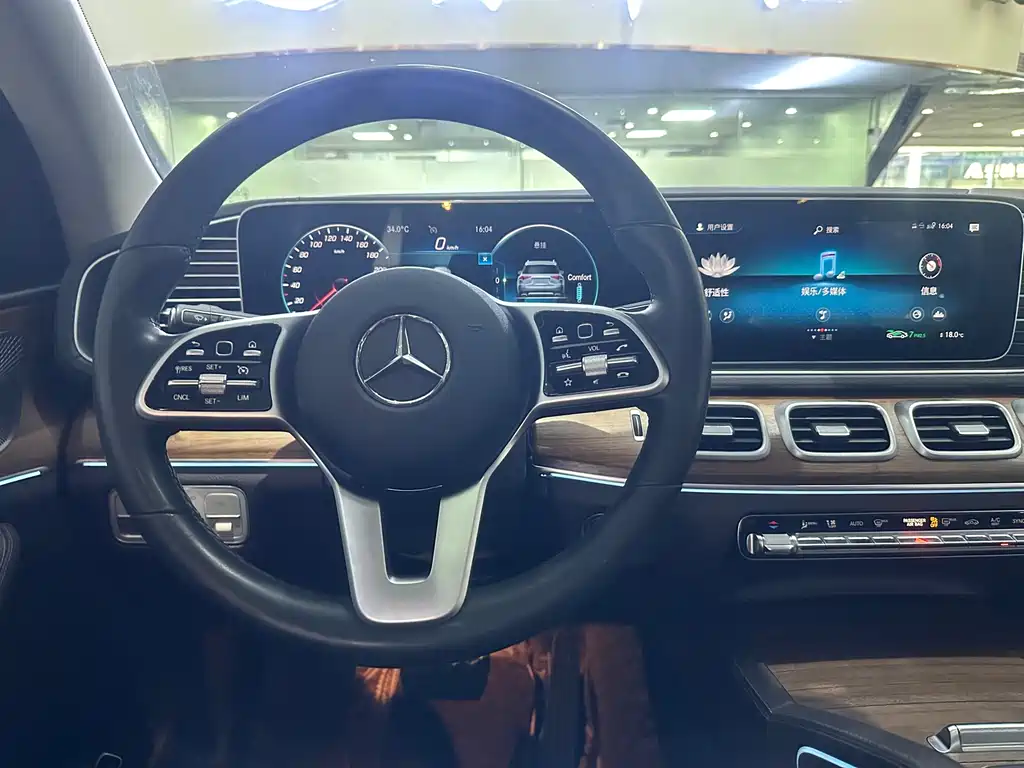 Mercedes-Benz GLE (Import) — фото 9