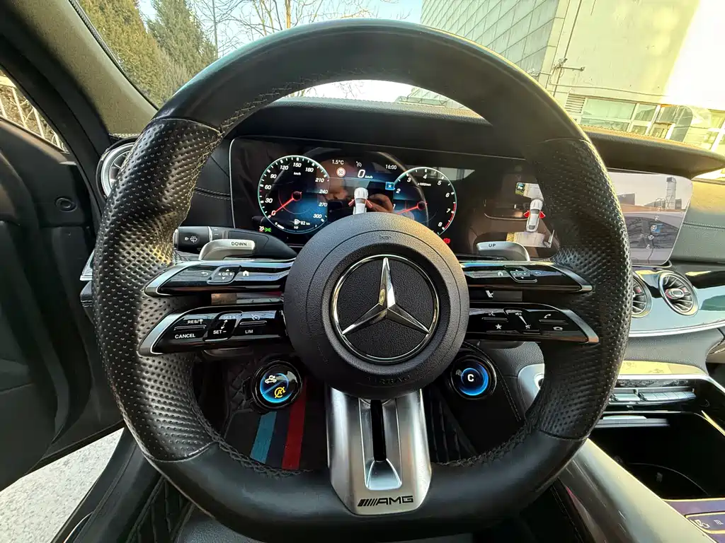 Mercedes-Benz AMG GT — фото 9