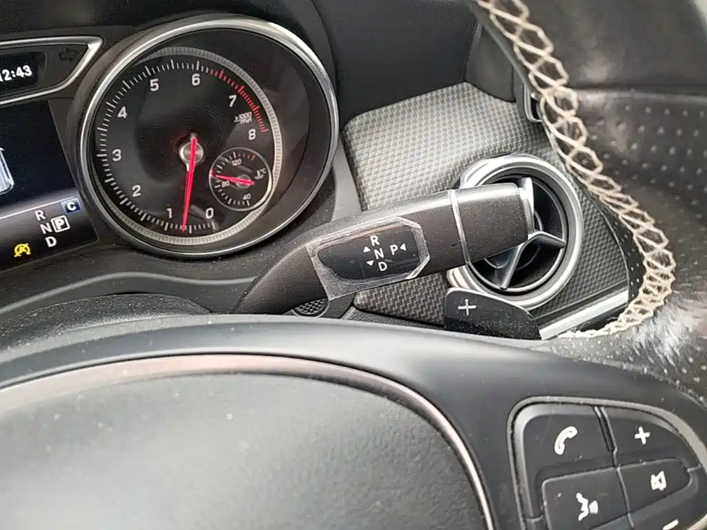 Mercedes-Benz GLA — фото 13