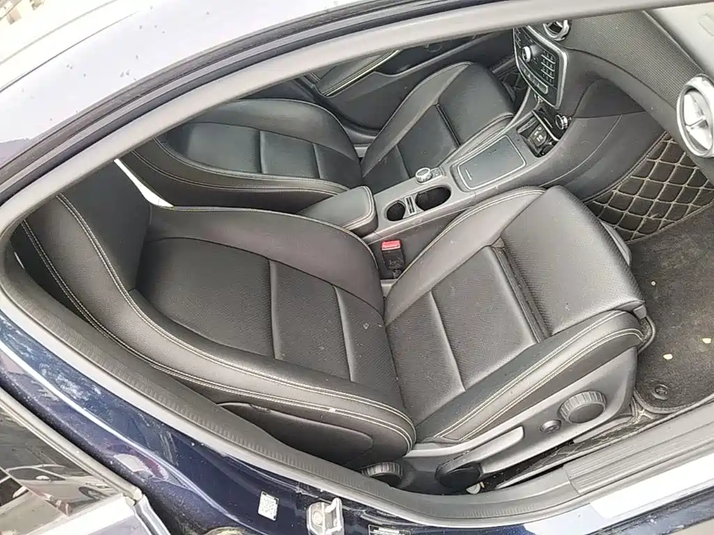 Mercedes-Benz GLA — фото 24