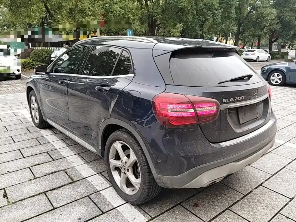 Mercedes-Benz GLA — фото 4