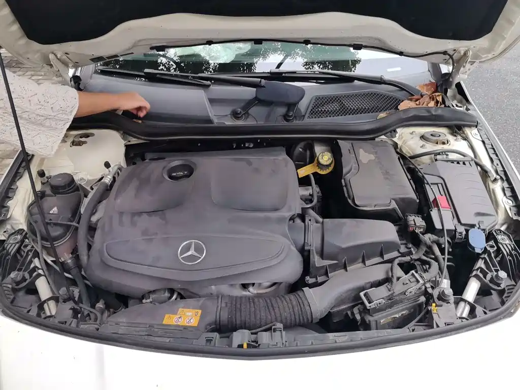 Mercedes-Benz CLA (Import) — фото 21