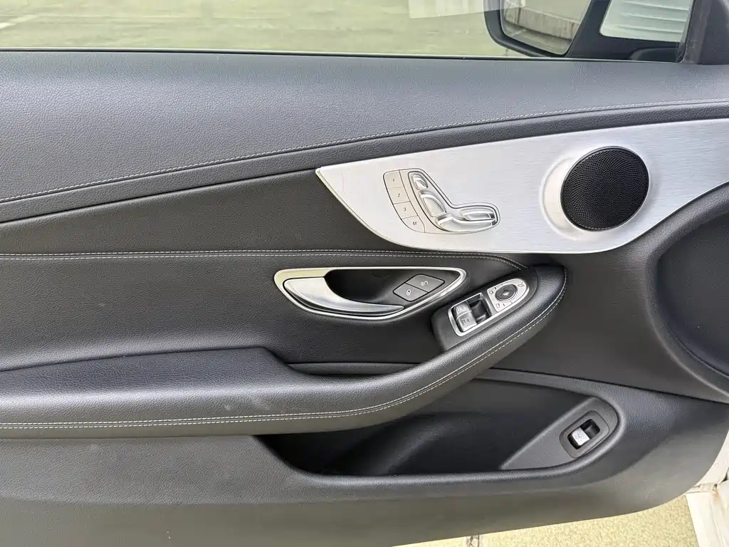 Mercedes-Benz C-Class (Import) — фото 10