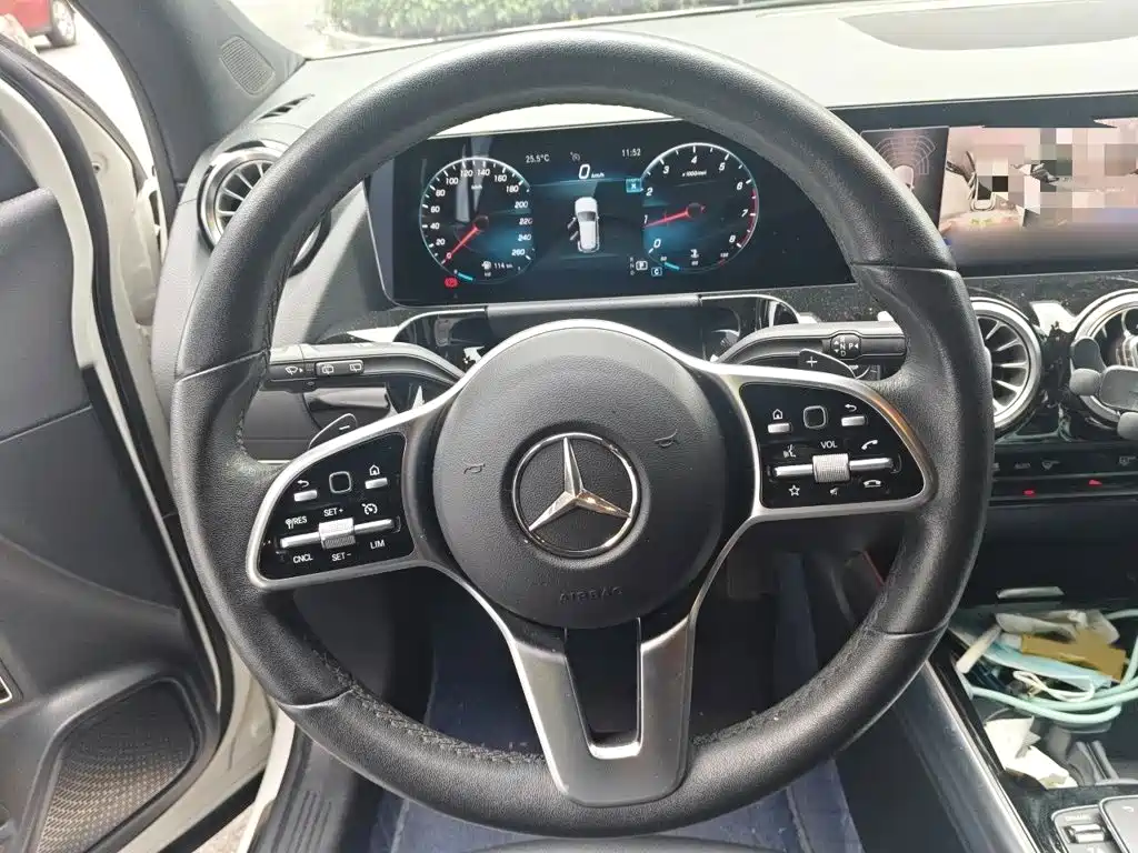 Mercedes-Benz GLA — фото 2