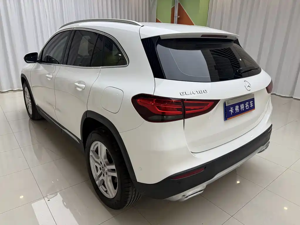 Mercedes-Benz GLA — фото 17