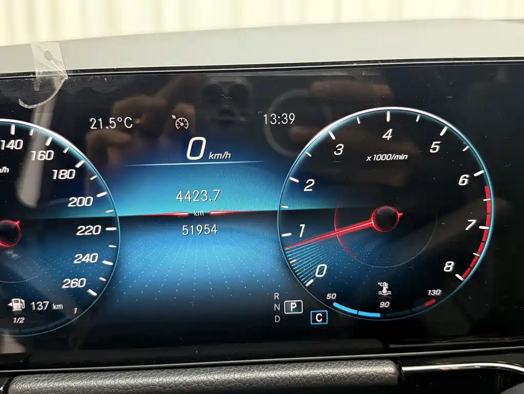 Mercedes-Benz GLA — фото 8