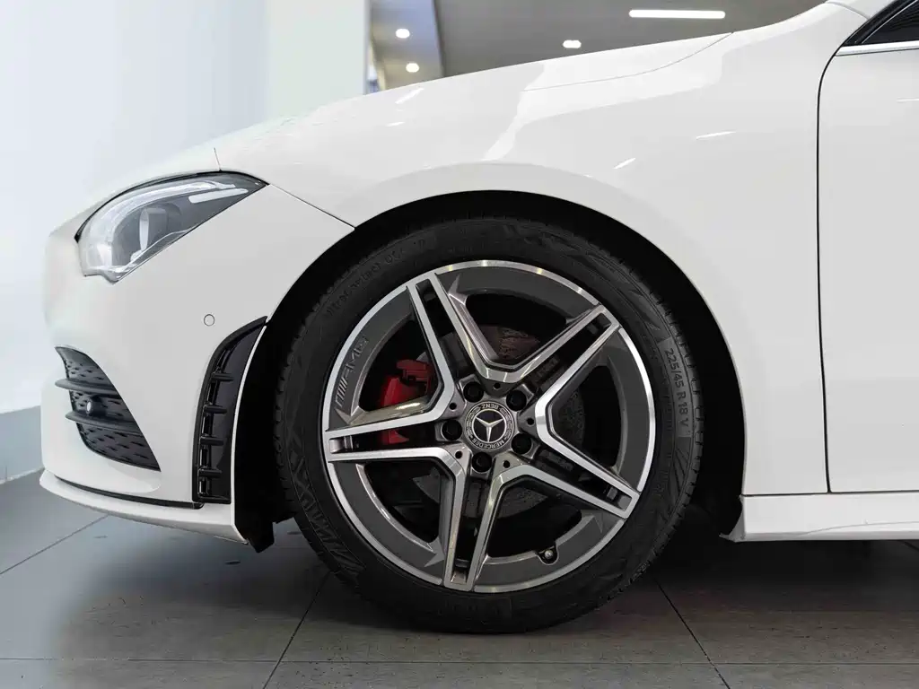 Mercedes-Benz CLA (Import) — фото 9