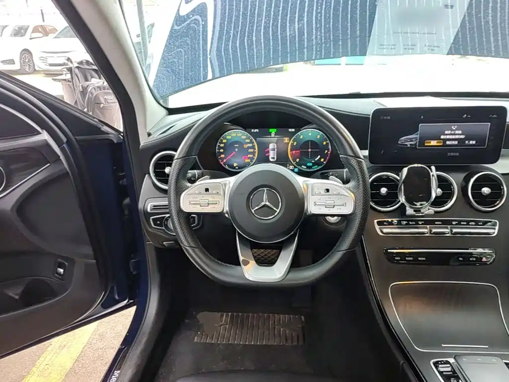 Mercedes-Benz C-Class — фото 10