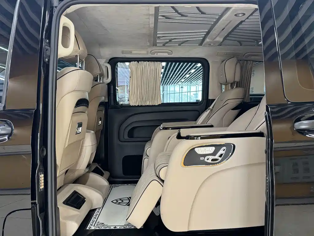 Mercedes-Benz Vito — фото 10