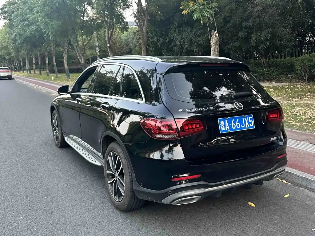 Mercedes-Benz GLC — фото 10