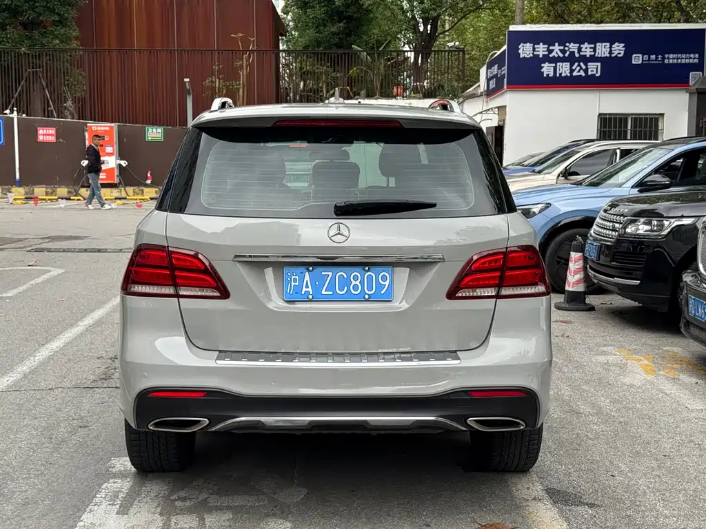 Mercedes-Benz GLE (Import) — фото 4