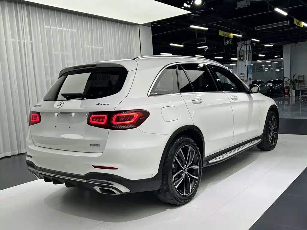 Mercedes-Benz GLC — фото 9