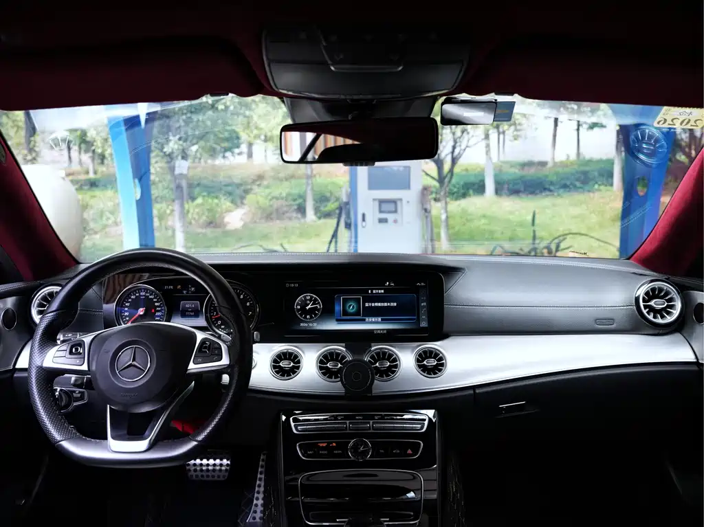 Mercedes-Benz E-Class (Import) — фото 5