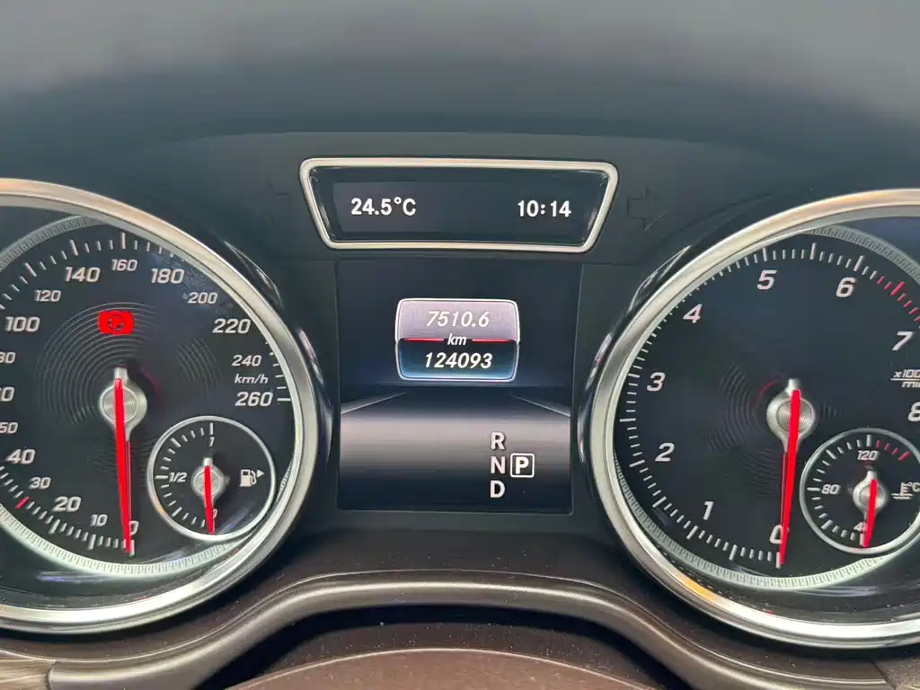 Mercedes-Benz GLE (Import) — фото 10