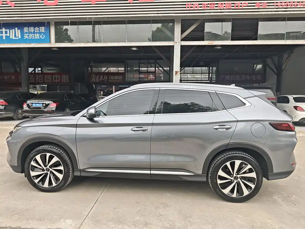 BYD PLUS New Energy — фото 4