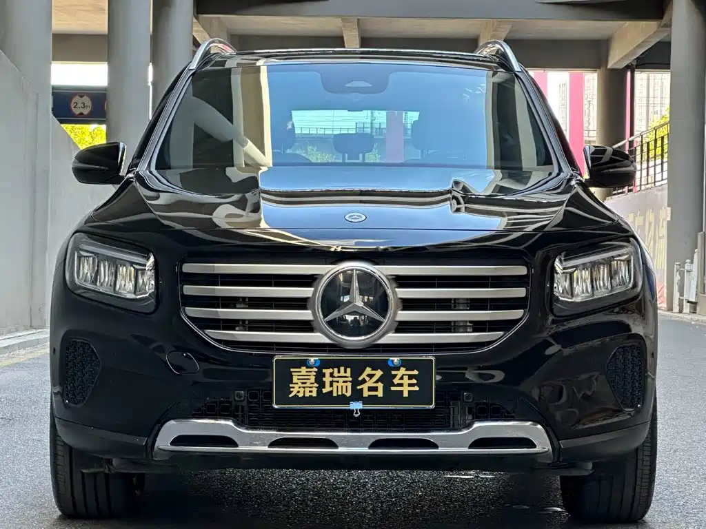 Mercedes-Benz GLB — фото 2