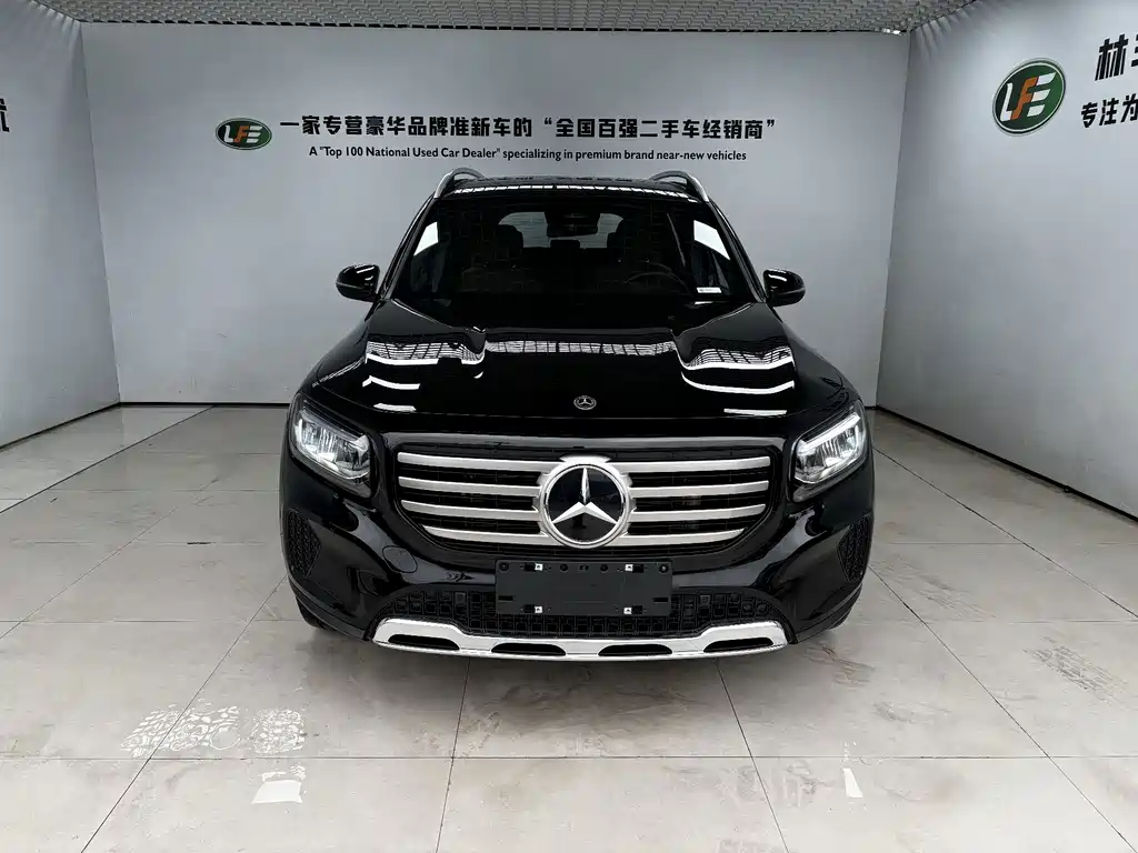 Mercedes-Benz GLB — фото 3