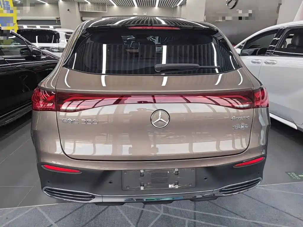 Mercedes-Benz EQE SUV — фото 5