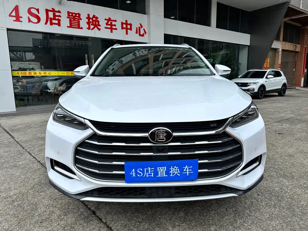 BYD Tang — фото 2