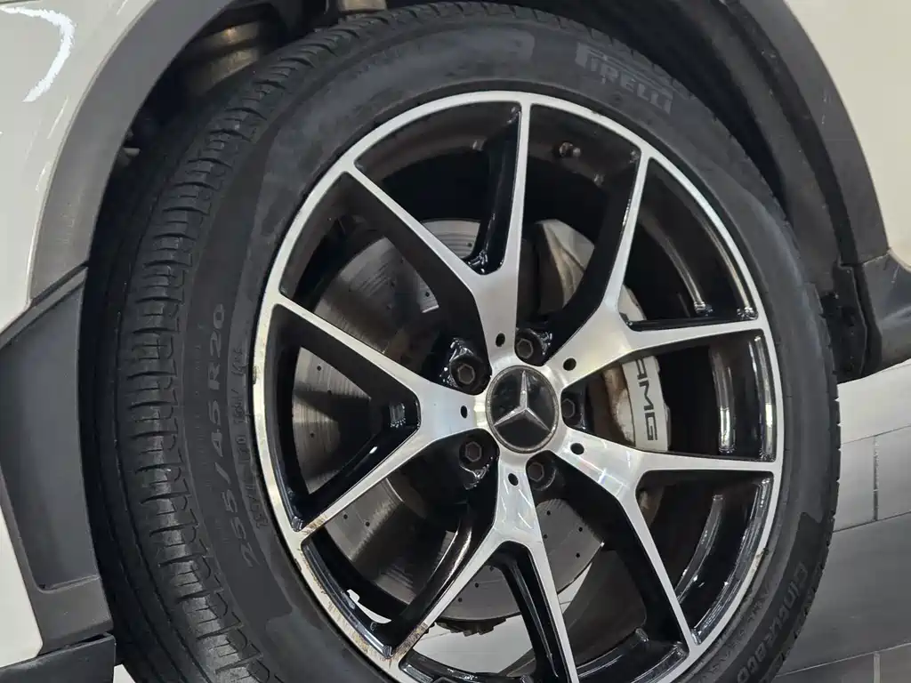 Mercedes-Benz GLC Coupe AMG — фото 14