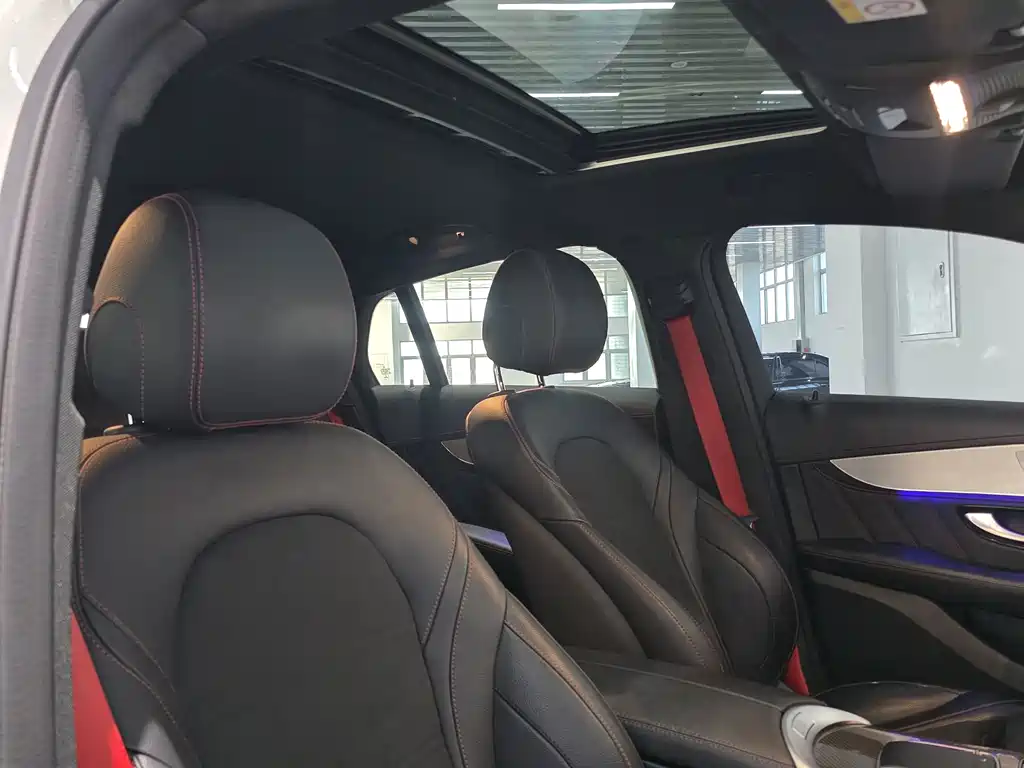 Mercedes-Benz GLC Coupe AMG — фото 8