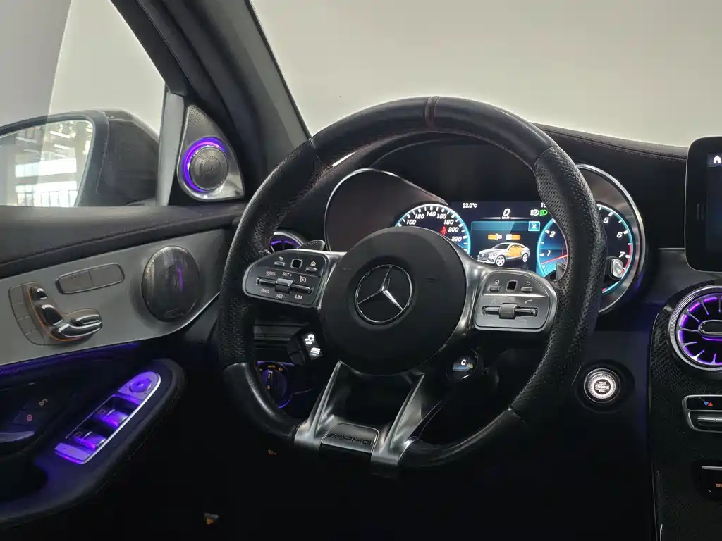 Mercedes-Benz GLC Coupe AMG — фото 10