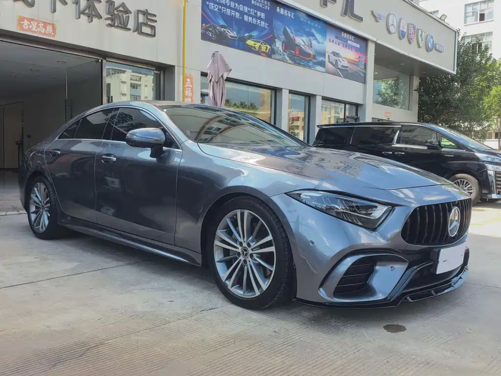 Mercedes-Benz CLS — фото 3