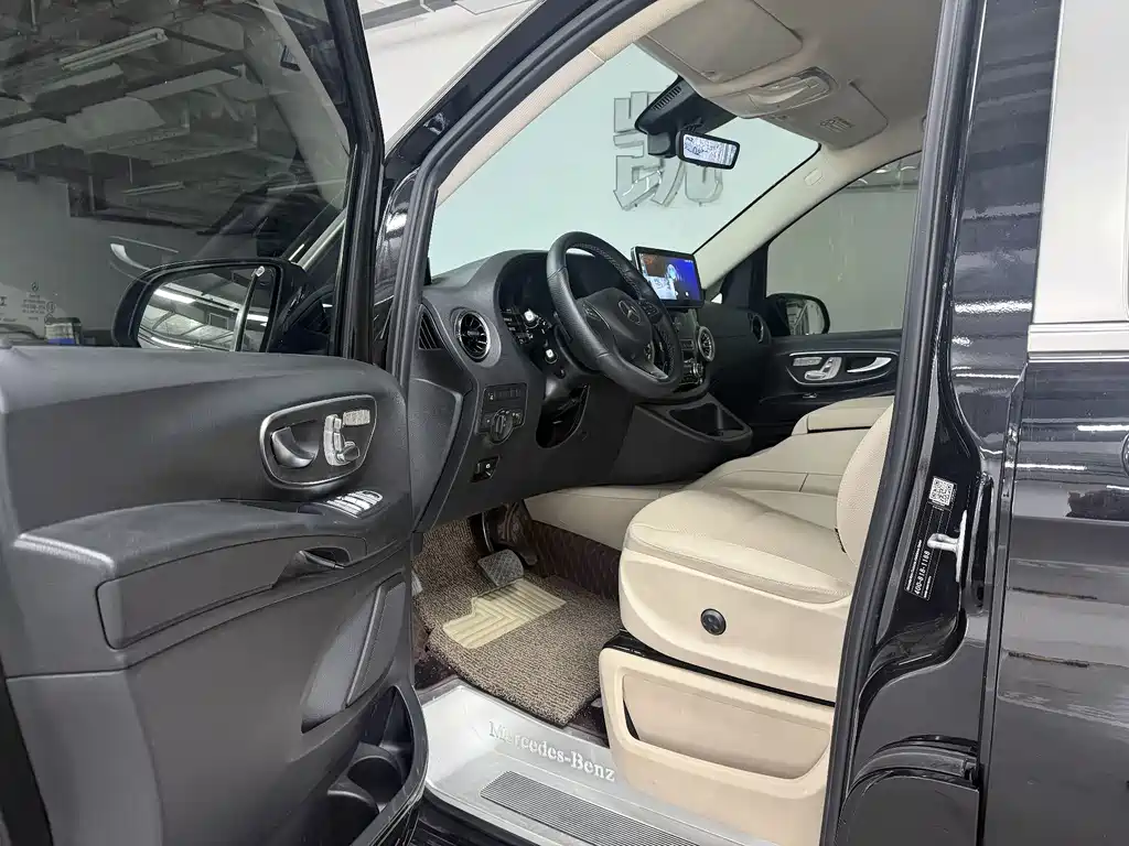 Mercedes-Benz Vito — фото 11
