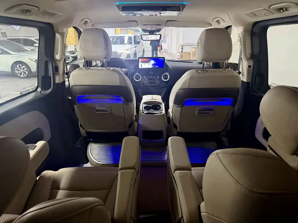 Mercedes-Benz Vito — фото 15