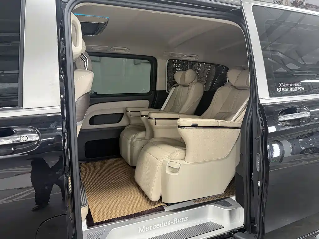 Mercedes-Benz Vito — фото 10