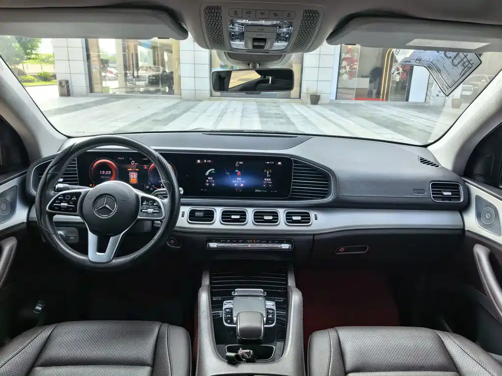 Mercedes-Benz GLE (Import) — фото 8