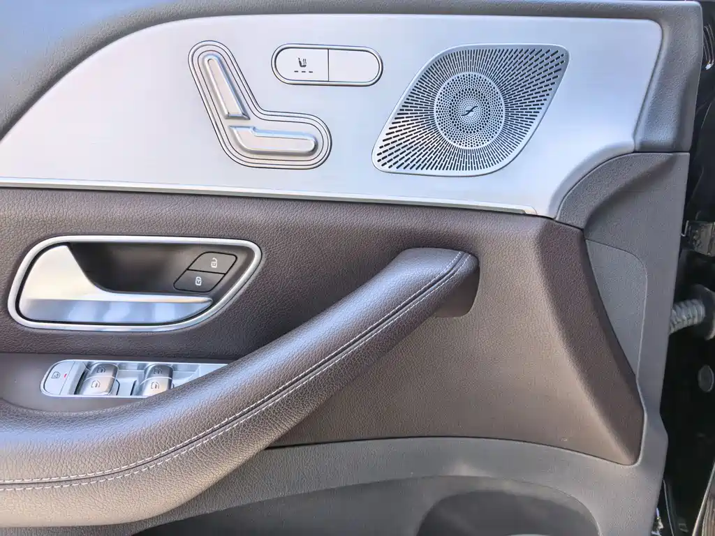 Mercedes-Benz GLE (Import) — фото 9