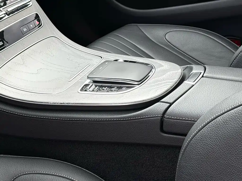 Mercedes-Benz CLS — фото 6