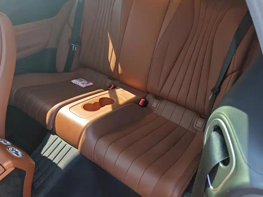 Mercedes-Benz E-Class (Import) — фото 11