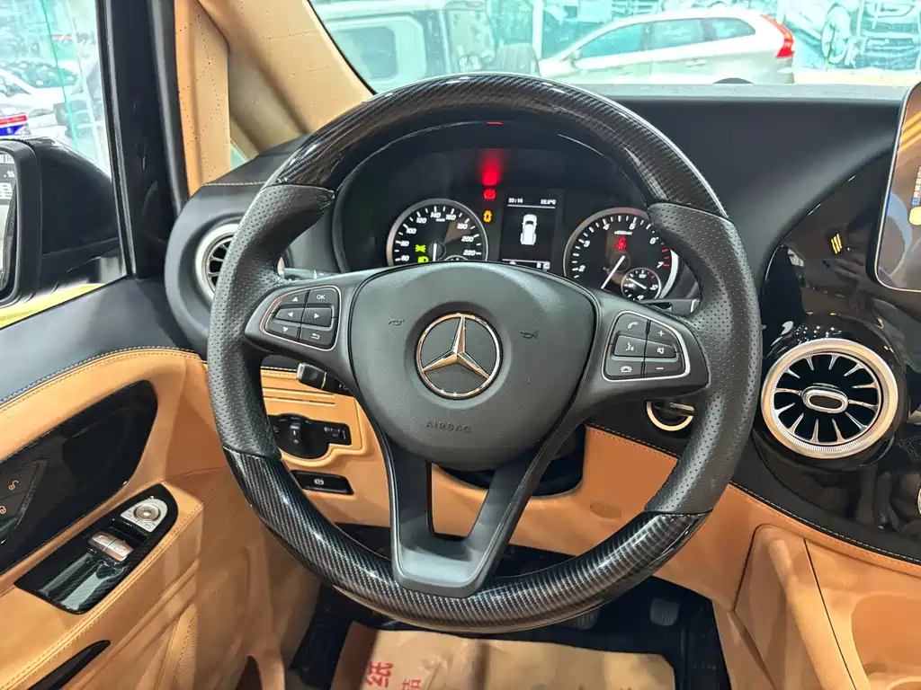 Mercedes-Benz Vito — фото 17