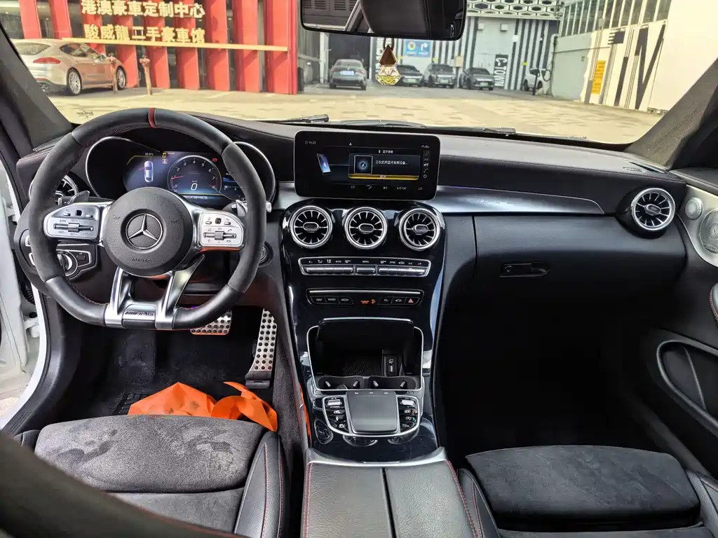 Mercedes-Benz C-Class AMG — фото 4