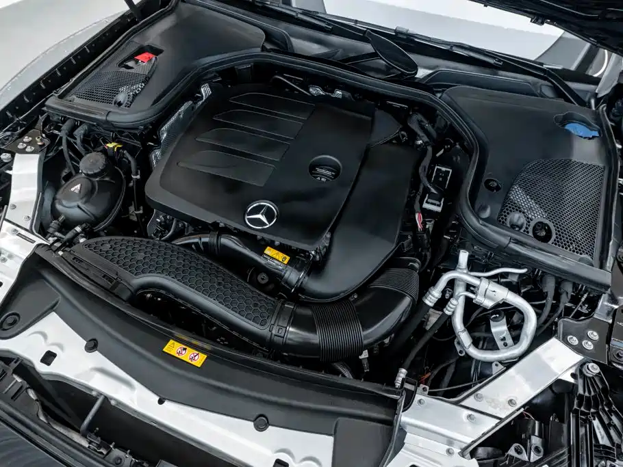 Mercedes-Benz E-Class — фото 11