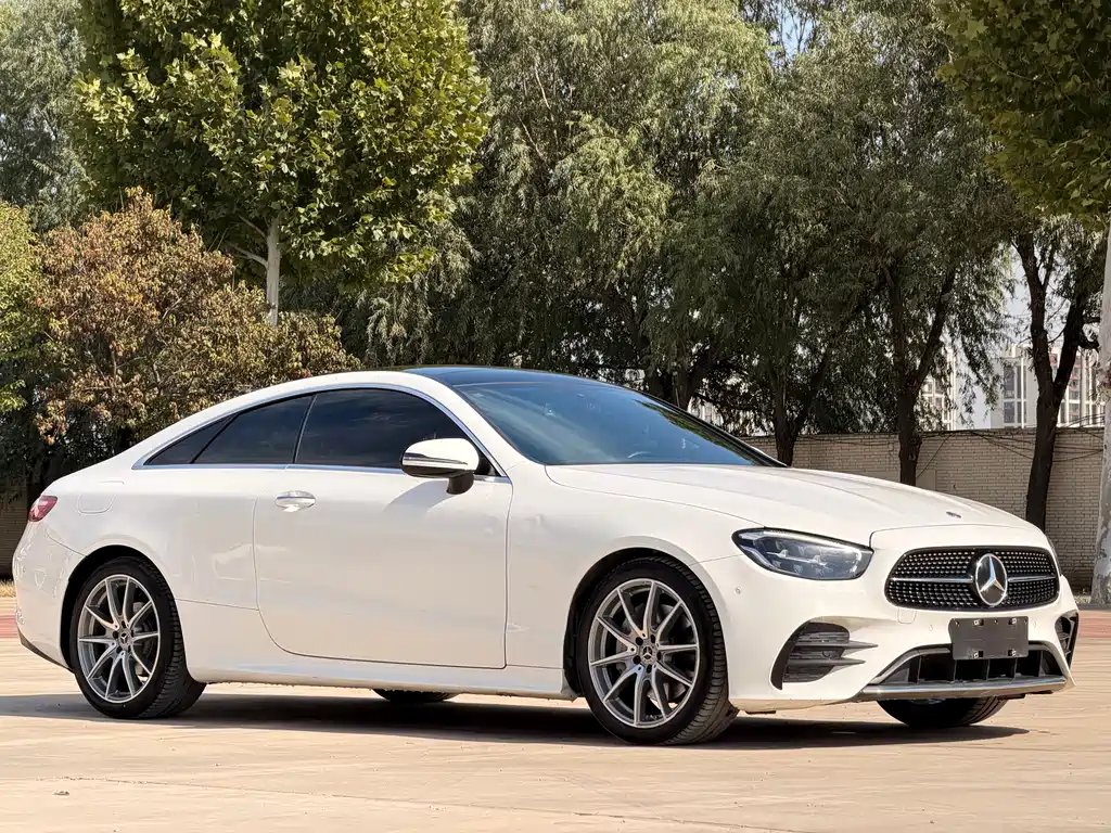 Mercedes-Benz E-Class (Import) — фото 3