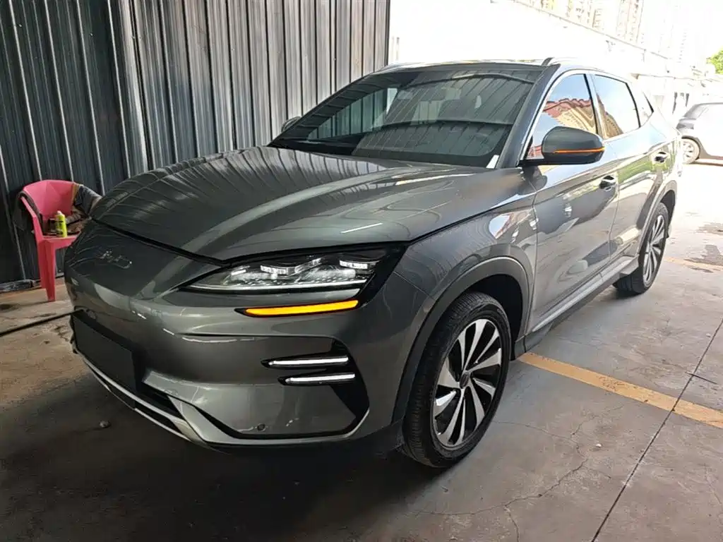 BYD PLUS New Energy — фото 2