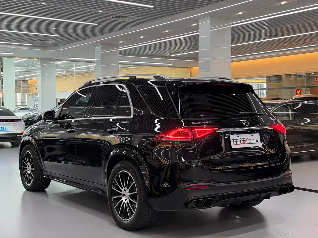 Mercedes-Benz GLE (Import) — фото 18
