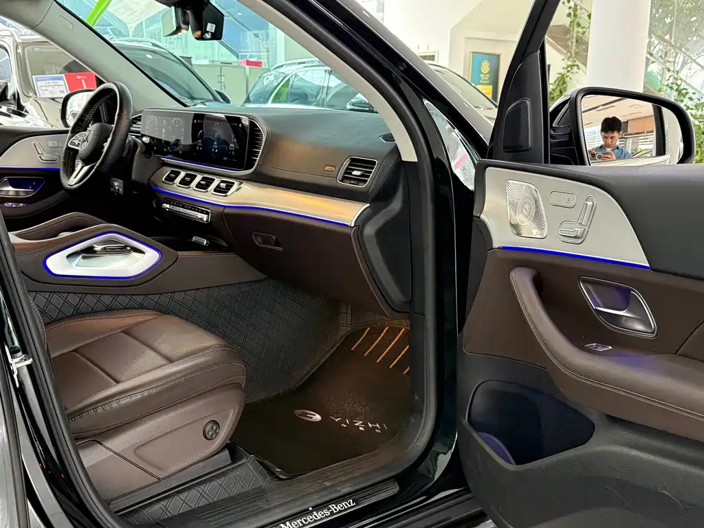 Mercedes-Benz GLE (Import) — фото 13
